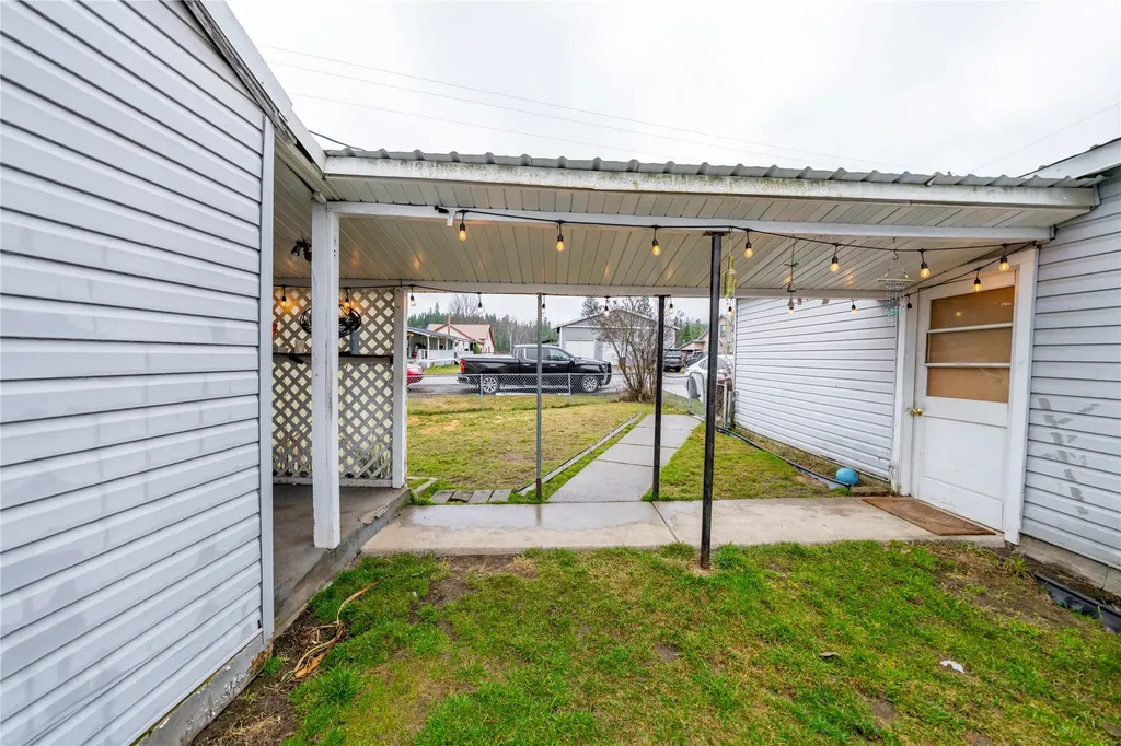 514 E Grant Avenue Troy MT 59935