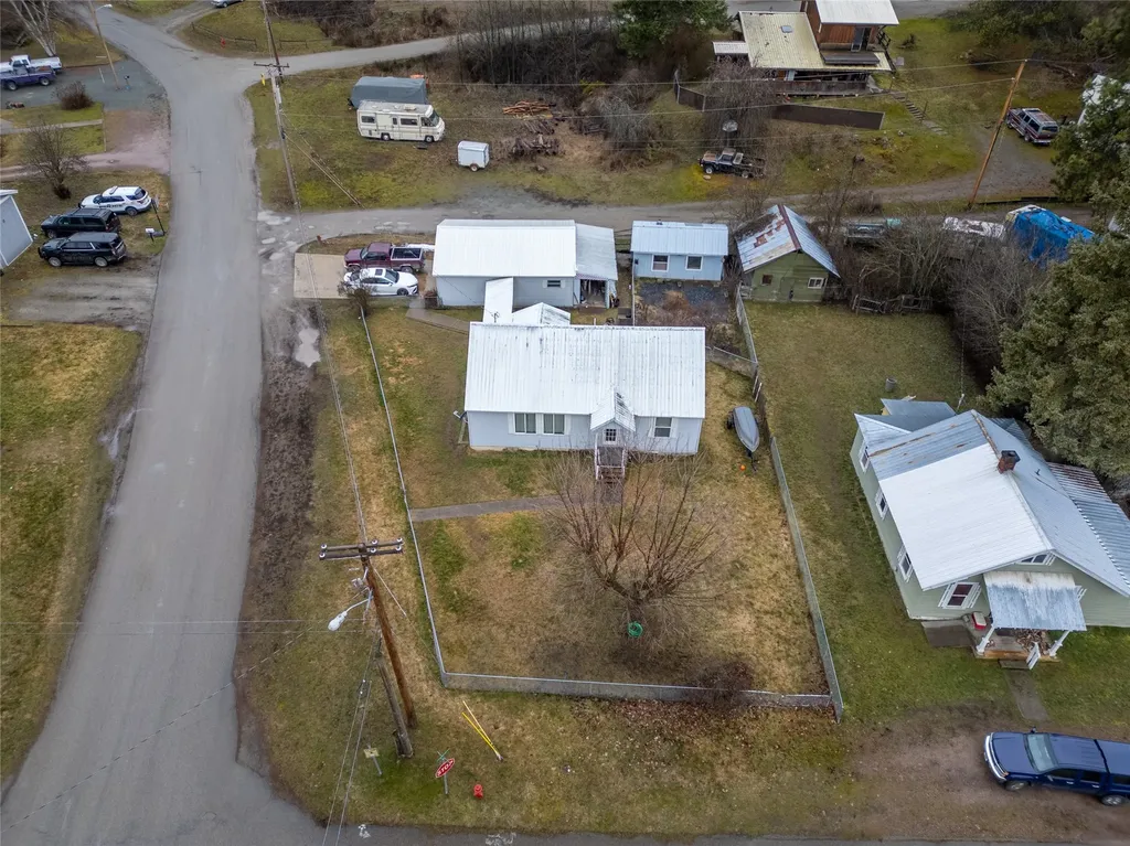 514 E Grant Avenue Troy MT 59935