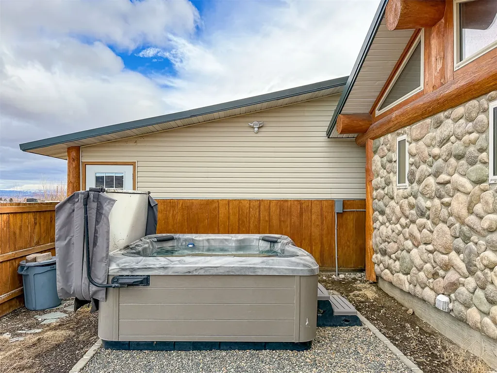 42 Kurt Allen Court Helena MT 59602