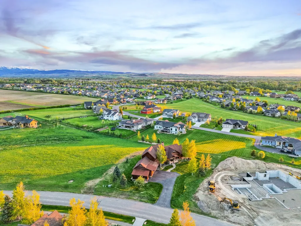 171 Brave Heart Loop Bozeman MT 59718