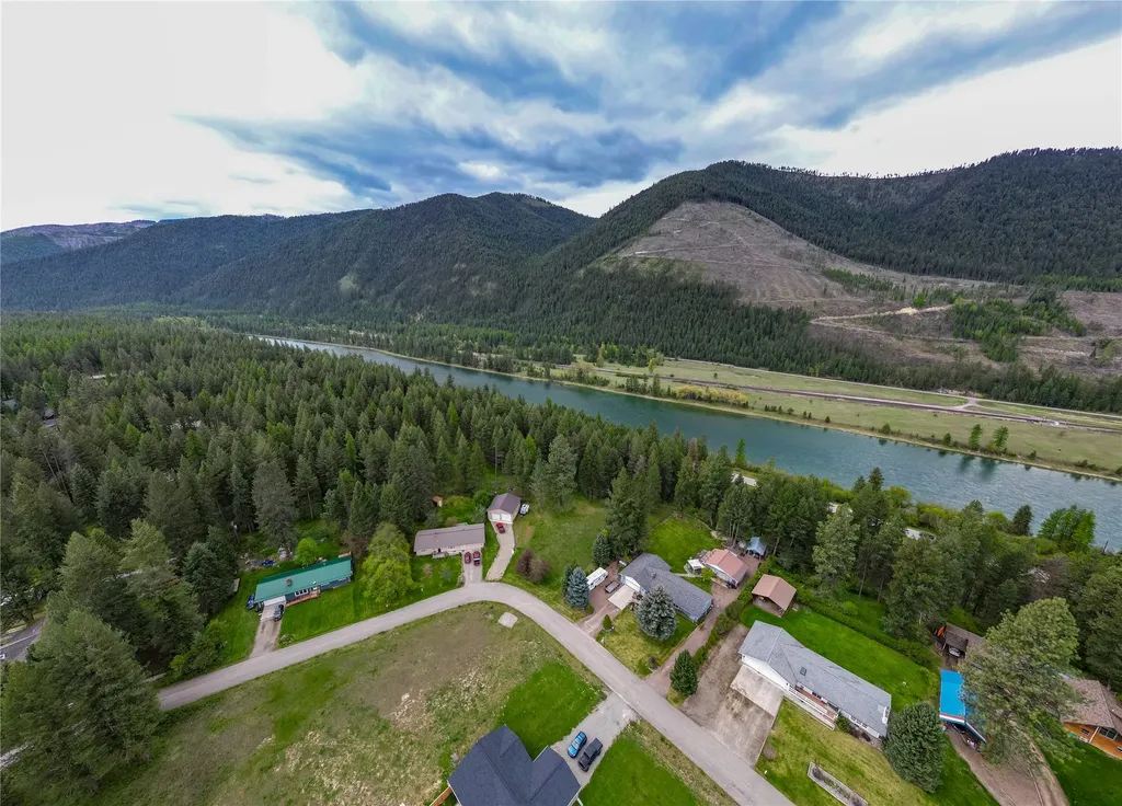 436 Yellowtail Road Libby MT 59923