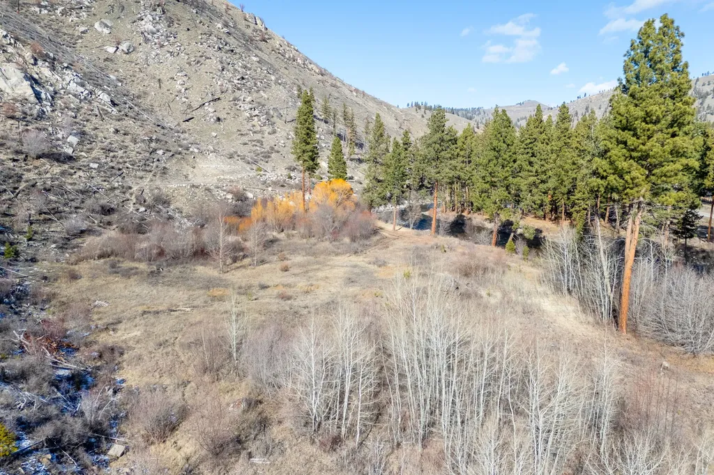 5855 Serenity Lane Conner MT 59827