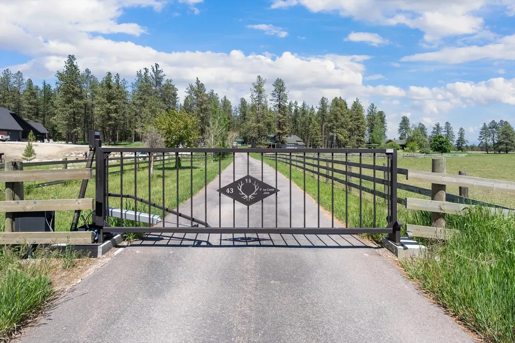43 Pine Cone Lane Kalispell MT 59901