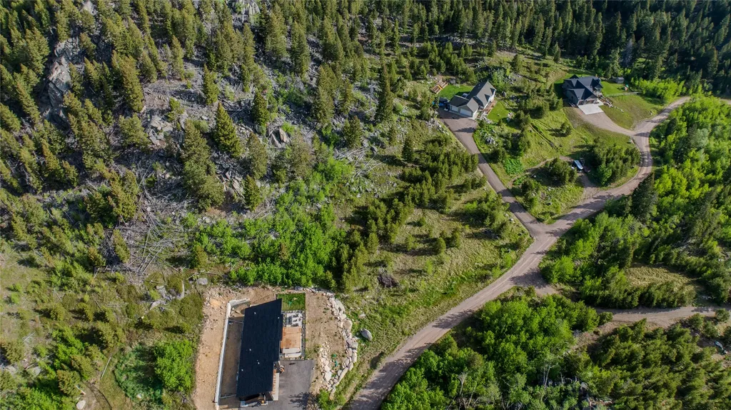 72 Big Indian Gulch Road Clancy MT 59634