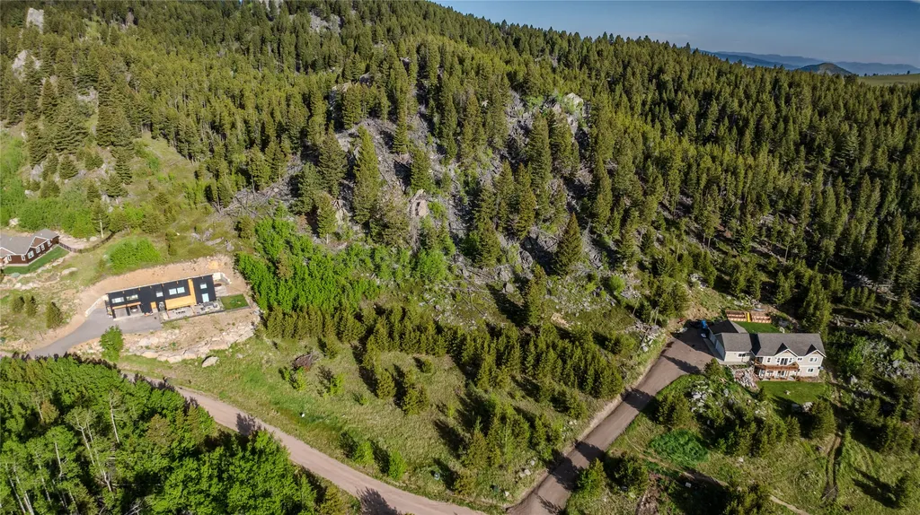 72 Big Indian Gulch Road Clancy MT 59634