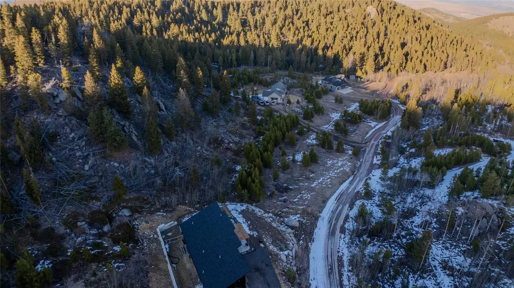 72 Big Indian Gulch Road Clancy MT 59634