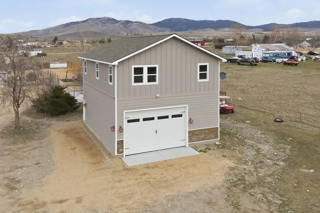396 Hidden Valley Road N Florence MT 59833