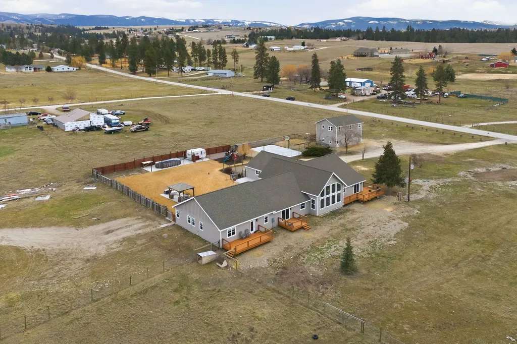 396 Hidden Valley Road N Florence MT 59833