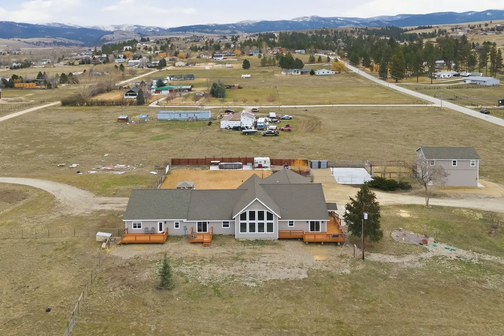 396 Hidden Valley Road N Florence MT 59833