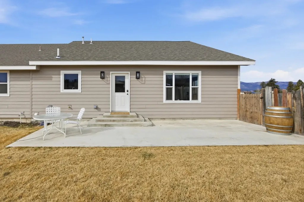 396 Hidden Valley Road N Florence MT 59833