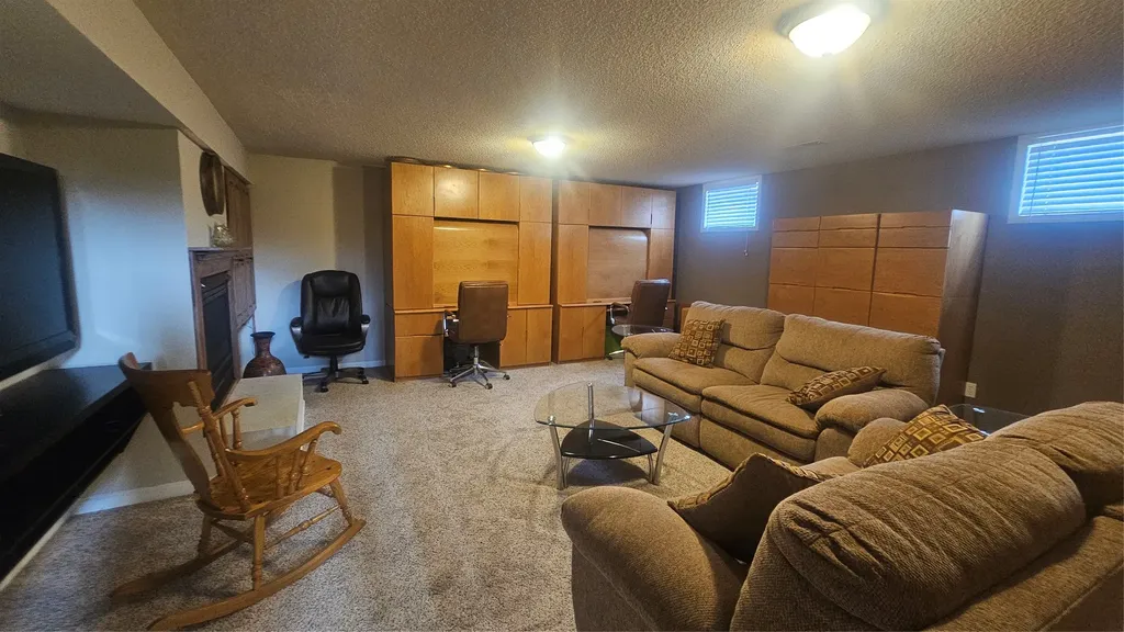309 29th Avenue NE Great Falls MT 59404