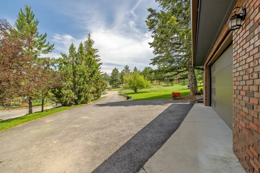 10 Evening Star Drive Clancy MT 59634