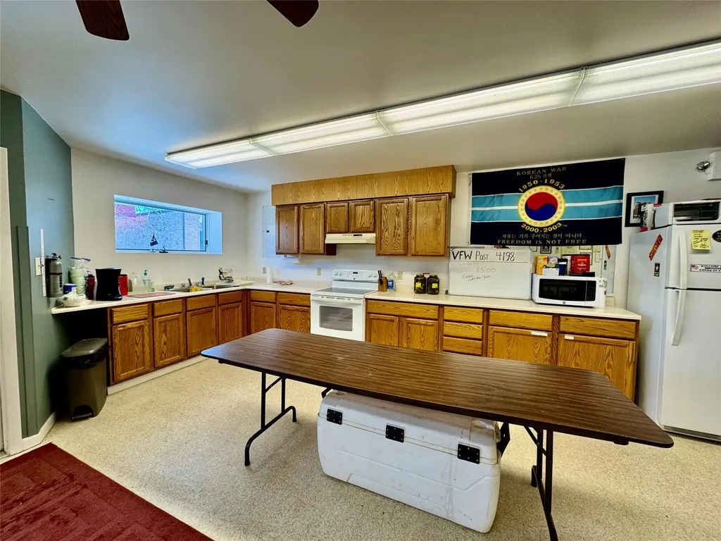 56 Castner Street Belt MT 59412