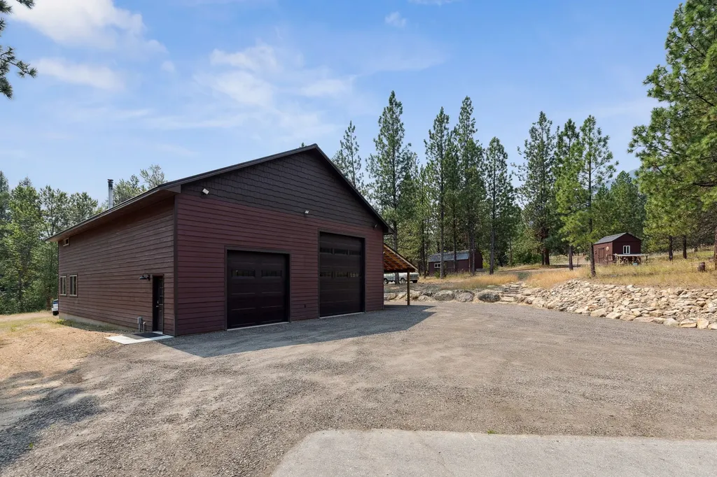 5608 Trinity Way Florence MT 59833