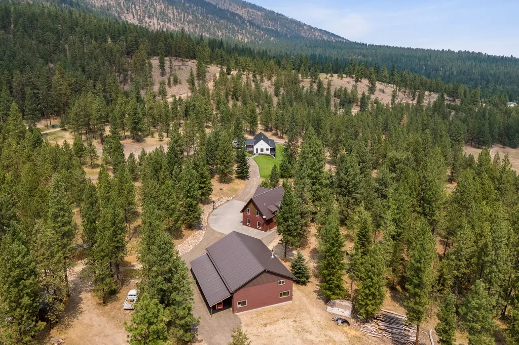 5608 Trinity Way Florence MT 59833