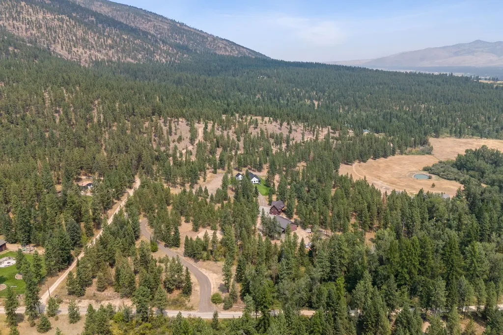5608 Trinity Way Florence MT 59833