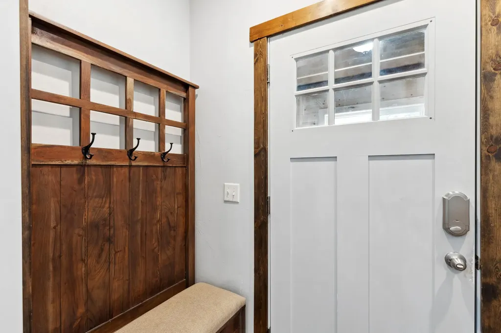5608 Trinity Way Florence MT 59833