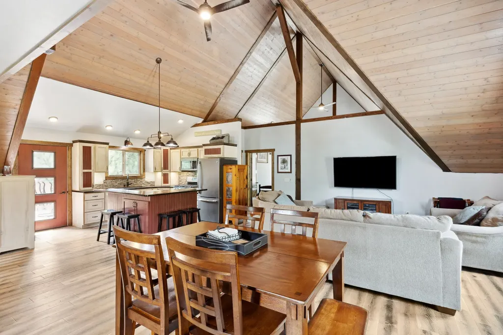 5608 Trinity Way Florence MT 59833