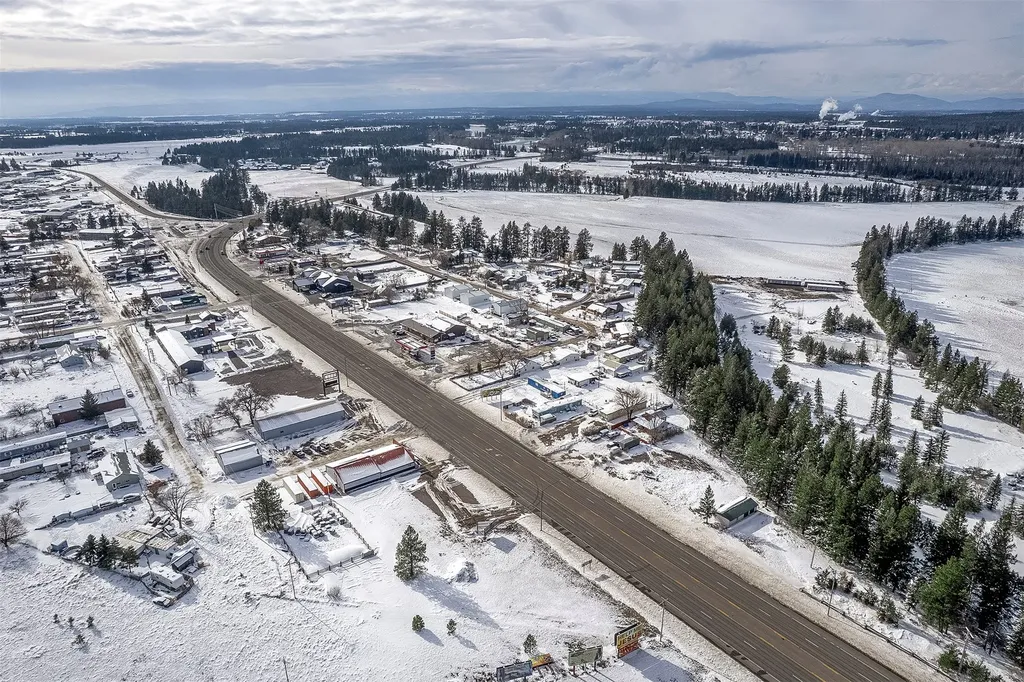 Lots 30, 31, 32 Us Highway 2 E Columbia Falls MT 59912