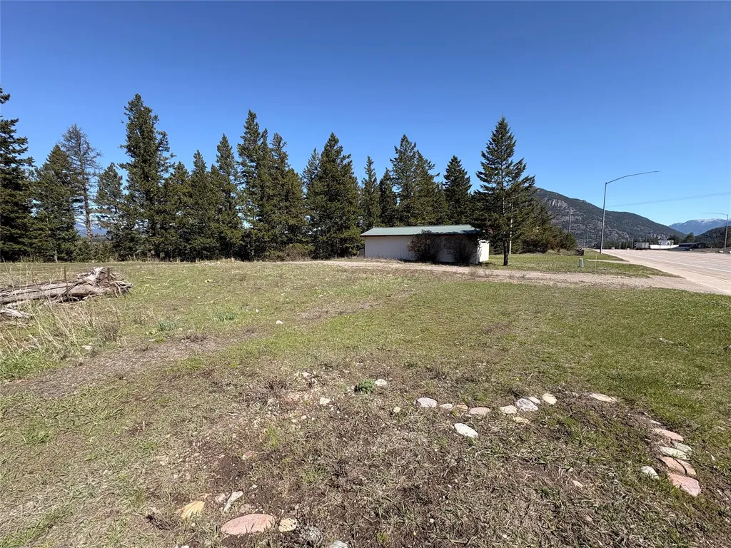 Lots 30, 31, 32 Us Highway 2 E Columbia Falls MT 59912