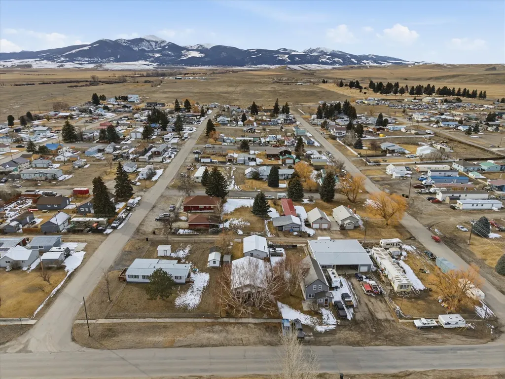 1012 Kentucky Street Deer Lodge MT 59722