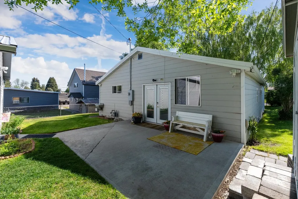 1012 Kentucky Street Deer Lodge MT 59722