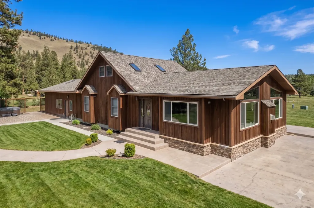 9745 Hwy 12 W Lolo MT 59847