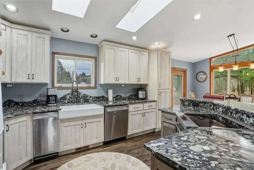 9745 Hwy 12 W Lolo MT 59847