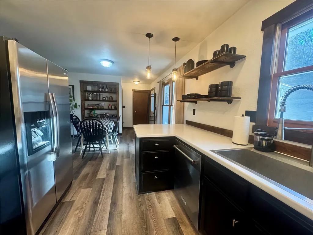 240 Blacktail Road Lakeside MT 59922