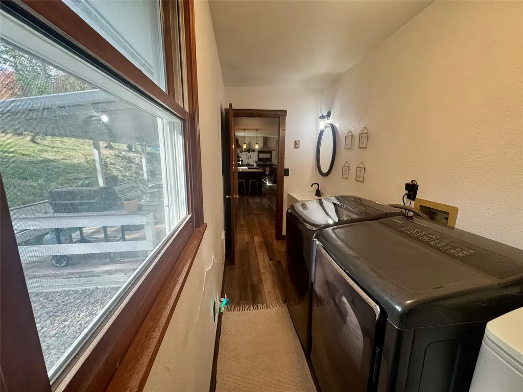 240 Blacktail Road Lakeside MT 59922