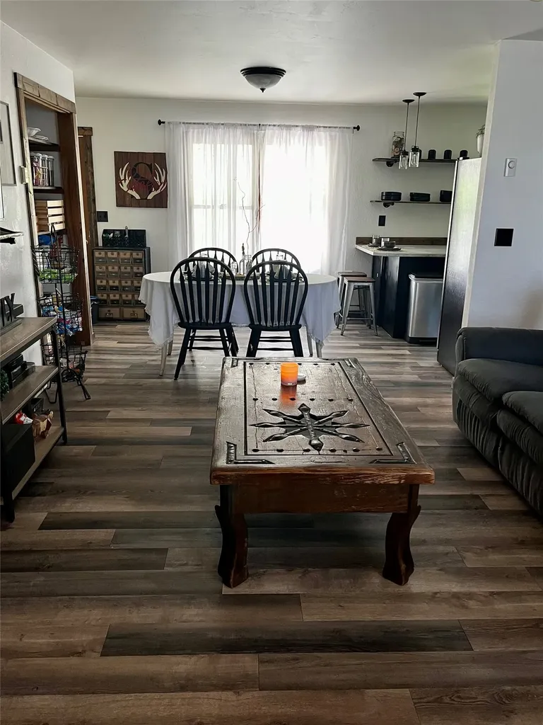240 Blacktail Road Lakeside MT 59922