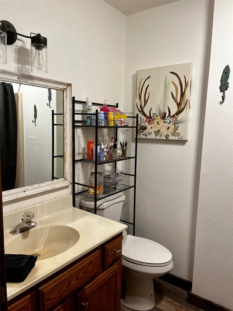 240 Blacktail Road Lakeside MT 59922
