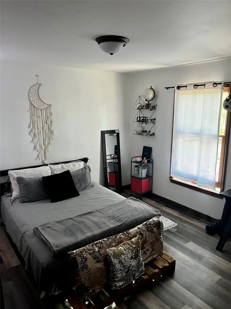 240 Blacktail Road Lakeside MT 59922