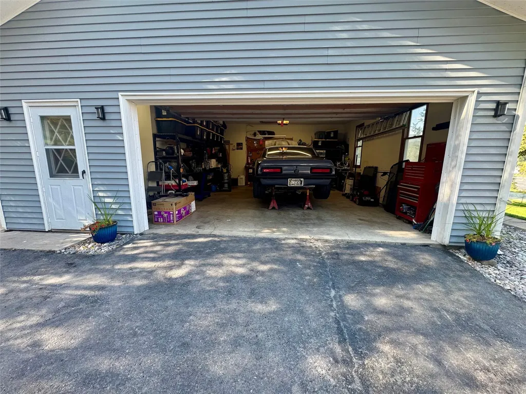 240 Blacktail Road Lakeside MT 59922
