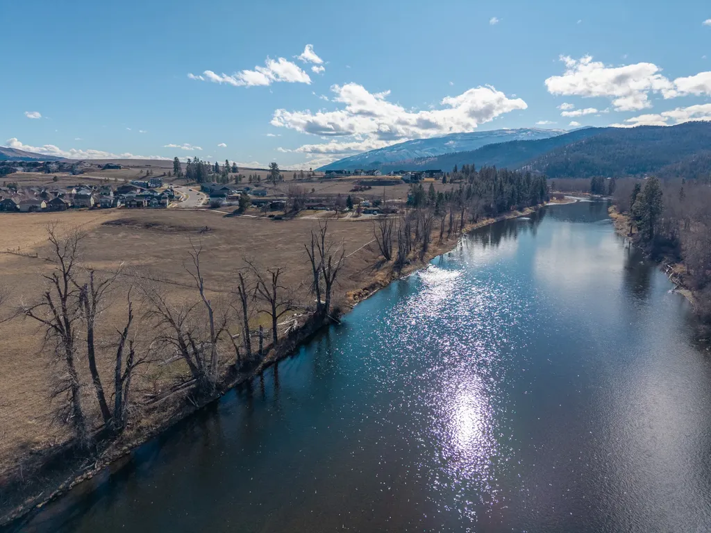 5483 Old Bitterroot Road Missoula MT 59803