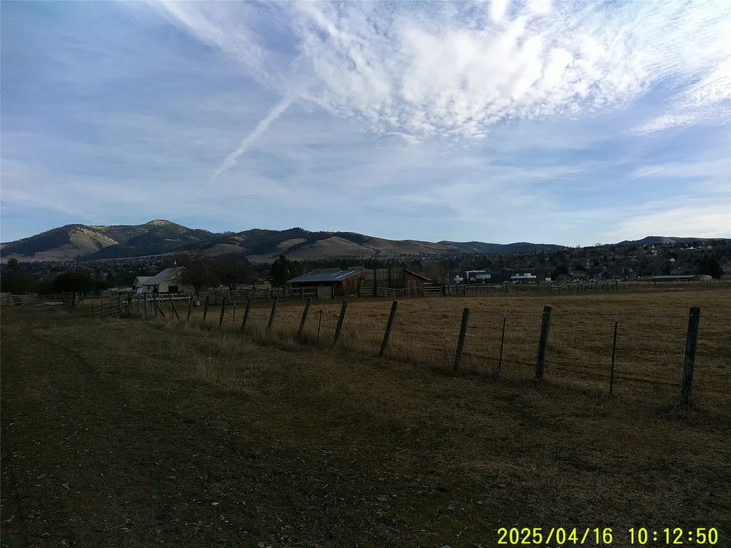 5483 Old Bitterroot Road Missoula MT 59803