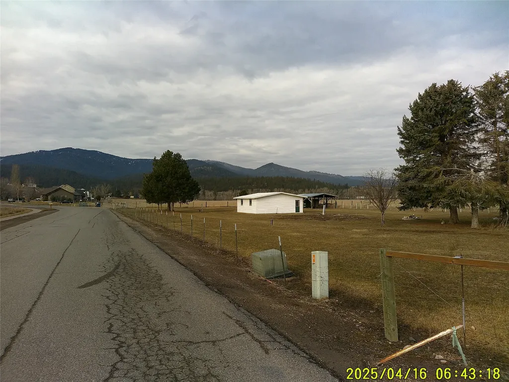 5483 Old Bitterroot Road Missoula MT 59803