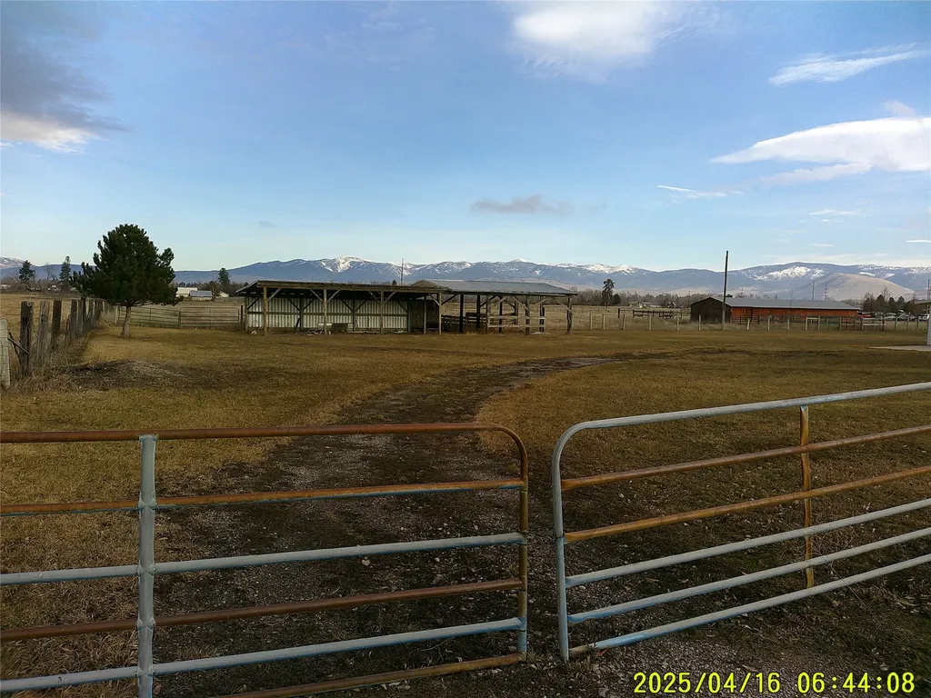 5483 Old Bitterroot Road Missoula MT 59803