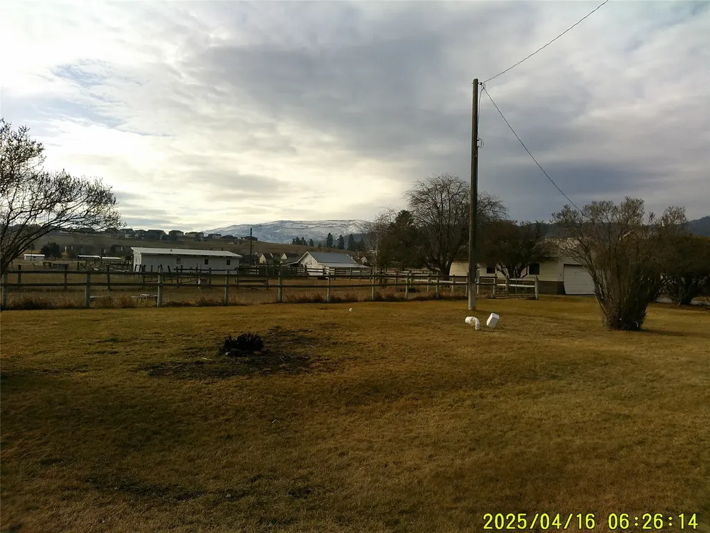 5483 Old Bitterroot Road Missoula MT 59803