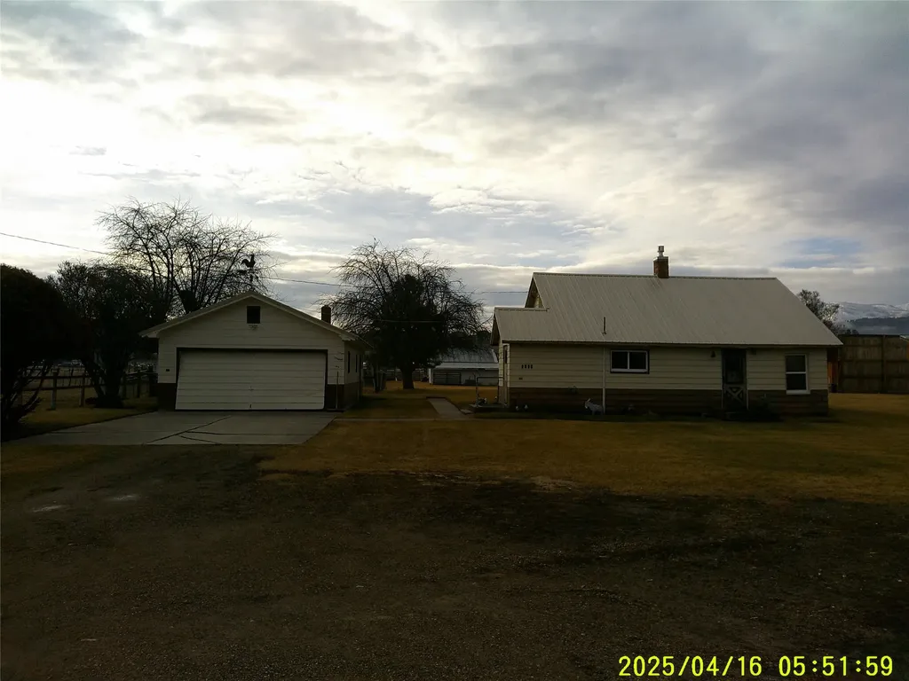 5483 Old Bitterroot Road Missoula MT 59803