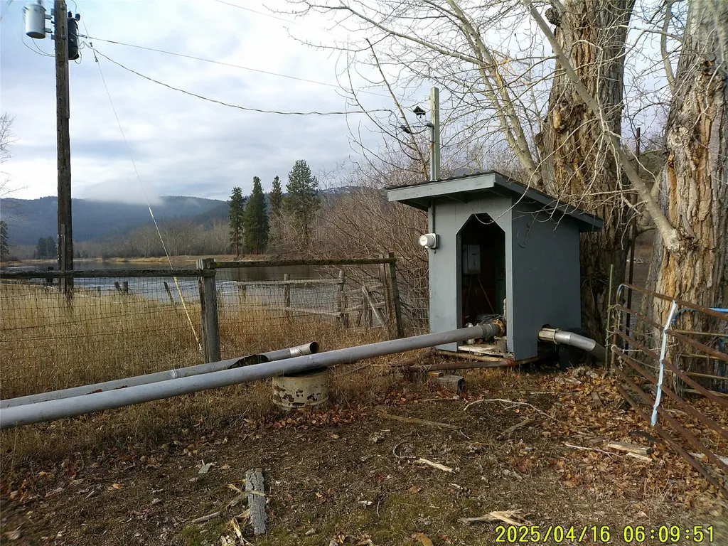 5483 Old Bitterroot Road Missoula MT 59803