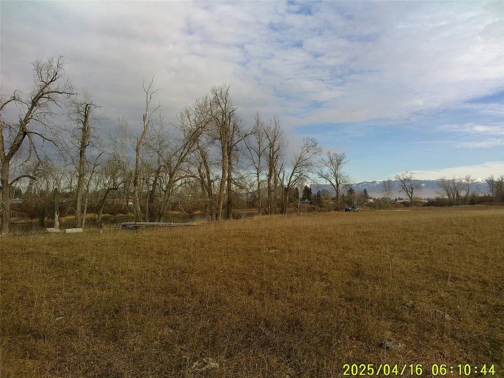 5483 Old Bitterroot Road Missoula MT 59803