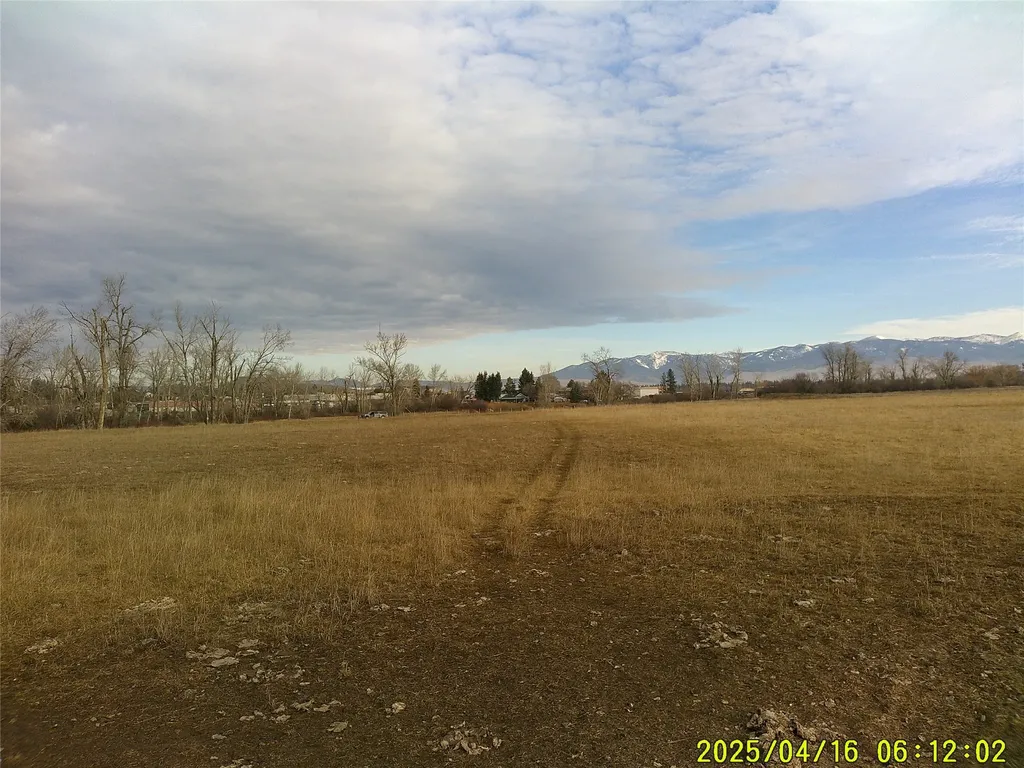 5483 Old Bitterroot Road Missoula MT 59803