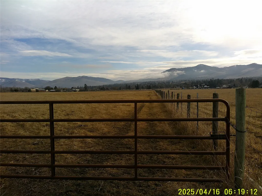 5483 Old Bitterroot Road Missoula MT 59803
