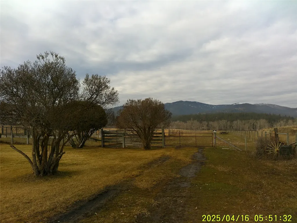 5483 Old Bitterroot Road Missoula MT 59803
