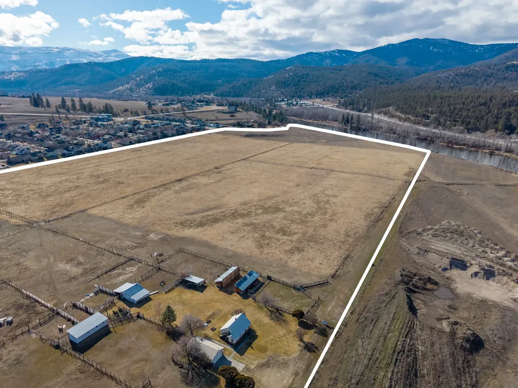5483 Old Bitterroot Road Missoula MT 59803