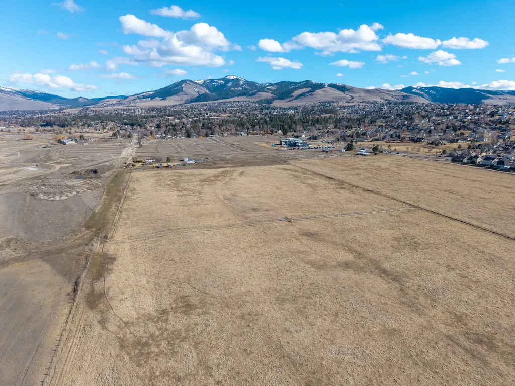 5483 Old Bitterroot Road Missoula MT 59803