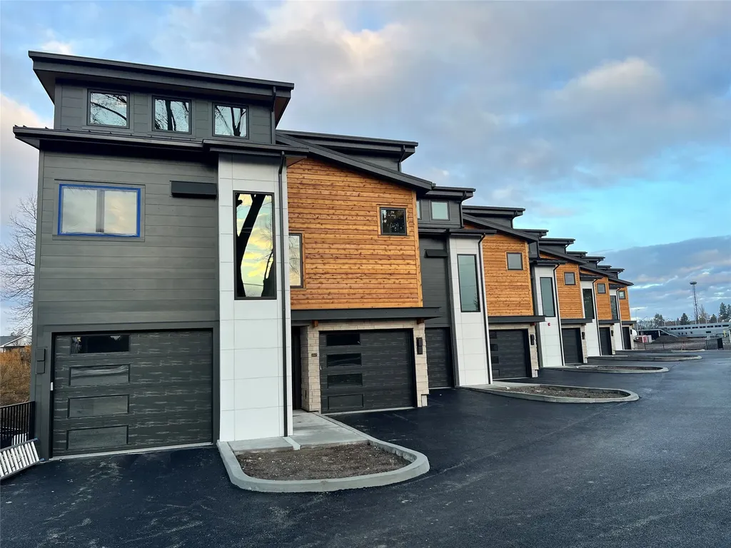 28 Miles Avenue Whitefish MT 59937