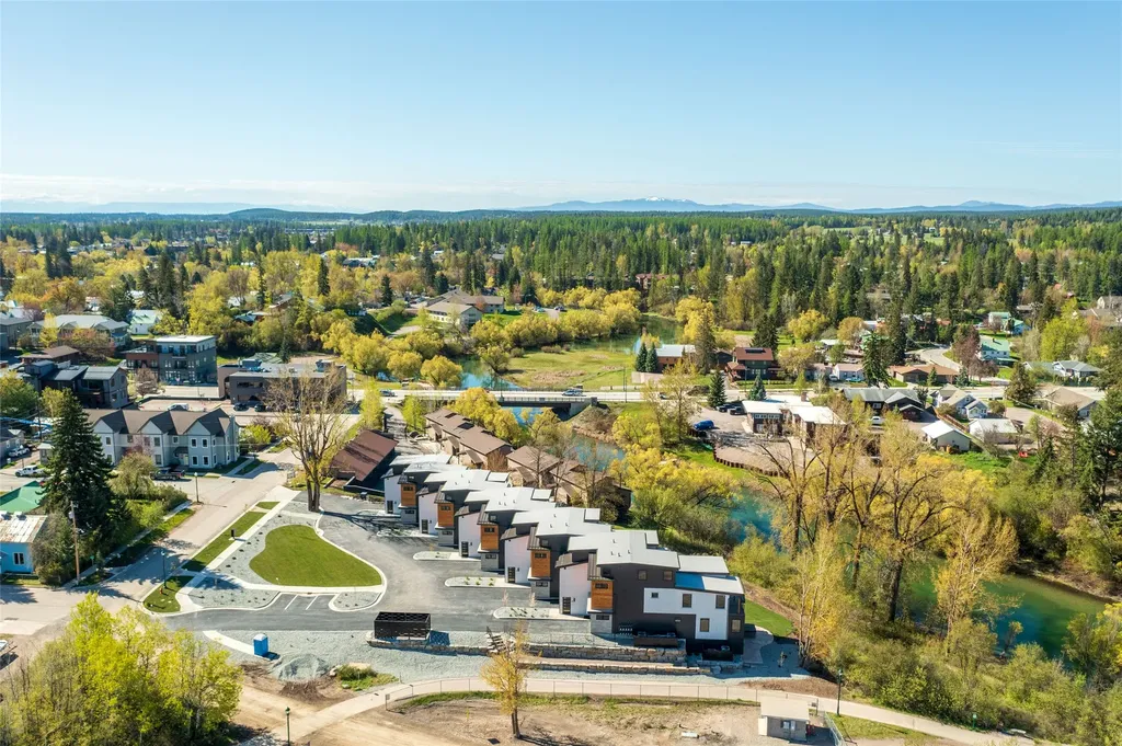 28 Miles Avenue Whitefish MT 59937