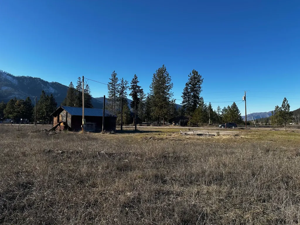 290 Riverbend Road Superior MT 59872